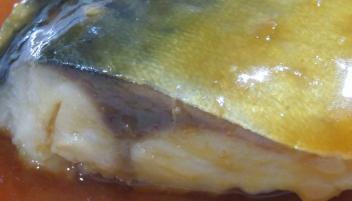 金華育ちに 徳造丸の 秘伝の煮汁 みそ味 は非常に合う 横浜丸魚株式会社